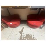 Lot of 2 chairs