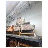 Lot of 2 chairs