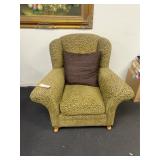 Arm chair
