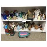 Lot of assorted decorations
