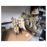 Lot of 3 ships