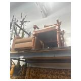 Lot of 3 assorted chairs