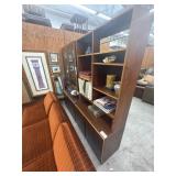 Lot of 2 wood cabinets