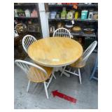 Table and chairs set