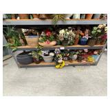Lot of assorted pots