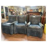 Lot of 4 arm chairs