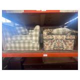 Lot of 5 assorted club chairs