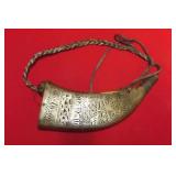 POWDER HORN + MICS. BOOKLETS ON MUZZLE LOADING
