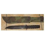 HUNTING KNIFE - NO MARKINGS - W / SCABBORD