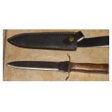FIXED BLADE KNIFE W / LEATHER SCABBORD