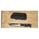 i PAK - FIXED BLADE KNIFE W / SCABBORD