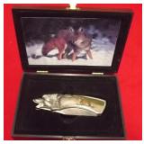 COLLECTIBLE FOLDING KNIFE IN WOODEN  DISPLAY CASE