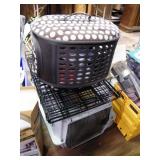 Pet Carrier/ Metal Kennel & Pet Taxi