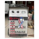 Schumacher Manual Battery Charger and Engine Start