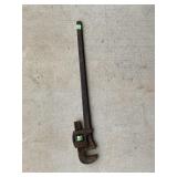 Large Adjustable Pipe Wrench with Cast Iron Constr