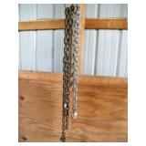 (2) short chains with hooks