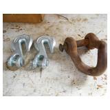 2 chain hooks and clevis