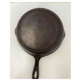 Favorite Piqua Ware Cast Iron Skillet No. 8