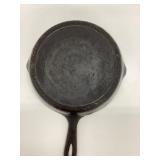 #8 Cast Iron Skillet with Pour Spouts