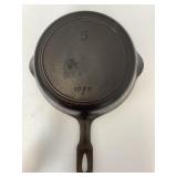 #5 Cast Iron Skillet No. 5 with Markings