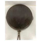 #12 ï¿½WAPAK Vintage Cast Iron Skillet