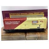 O Scale MTH 2002 Canfor Reefer Car #20-94028