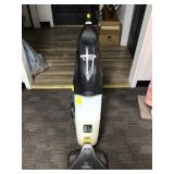 Oreck XL Shield Power Scrubber Carpet Cleaner