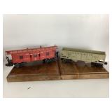 Lionel O Scale #6517 Caboose and #6076 Hopper