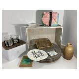 Home Decor and Kitchen Items Lot