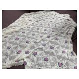 Thread Crocheted Bedspread with Floral Design