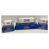 Atlas O Scale Shipping Containers, Models 4407-1,
