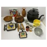 Kitchen and Decorative Items