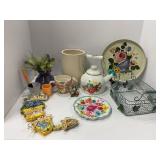 Floral Decor Items and Accessories