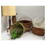 Woven Baskets and Table Lamp Lot