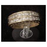 10KT Gold Ring with Diamond Accents, Size 7