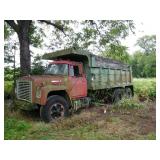 Loadstar 1600 International 10 Wheel Dump Truck