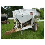 Willmar 500 Buggy Spreader (Needs Work)