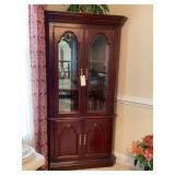 74ï¿½ x38ï¿½ front Mahogany Corner China Cabinet With