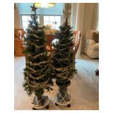 (2) 51ï¿½ Artificial Christmas Trees w Decorations