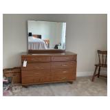 Bassett 30ï¿½x19ï¿½x60ï¿½ with mirror Wood Dresser with