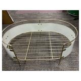 Metal dog/cat bed enclosure
