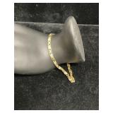 14 kt Gold Bracelet With Cubic Zirconia Accents