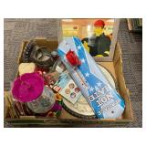 Lot: Household Items and Decorative Pieces