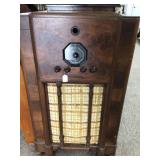 Stromberg-Carlson Wood Console Radio