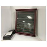Wall-Mount Display Case and Mini Golf Putter Set