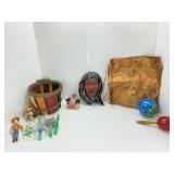 Decorative Items and Figurines