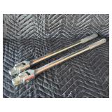 (2) Jobsmart 19 inch break over 3/4ï¿½ drive