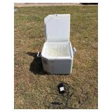 Ella portable ac/dc fridge