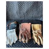 Welding gloves