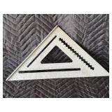 Johnson level large speed square